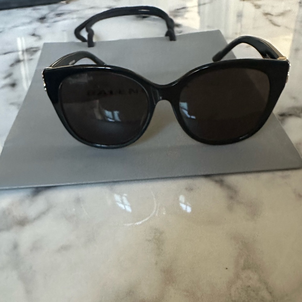 Balenciaga Cat Eye Sunglasses BB103SA 001 57 18-145 - Picture 7 of 8